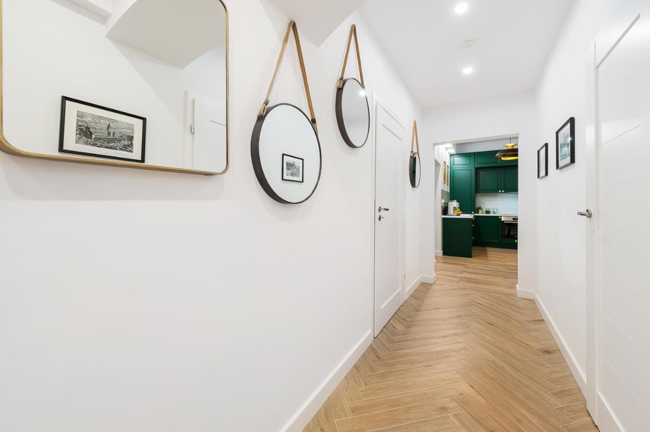 Luxury Spa Apartment Old Town Krakow Ngoại thất bức ảnh
